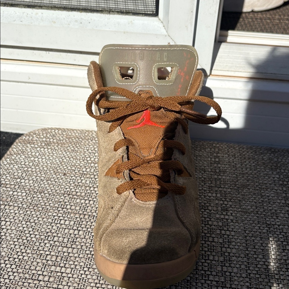 Kids Brown Sneakers